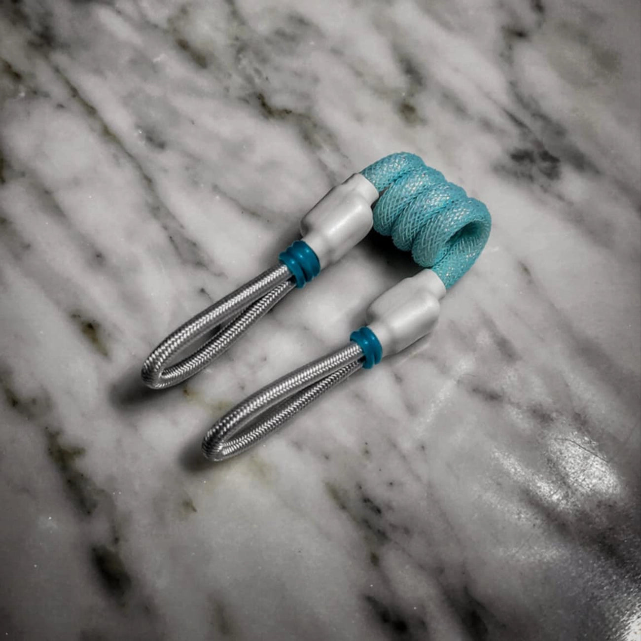 "Aquamania UV" Multi-E-Rig Tuff Tether