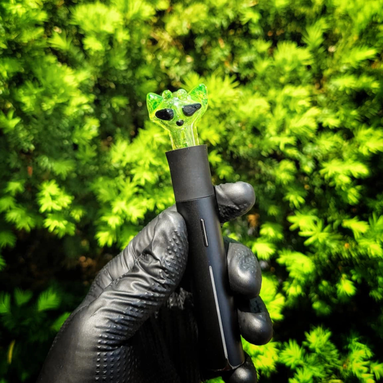 "UV Alien Kitty #2" Puffco Pivot Tip By Cici Kitty Glass