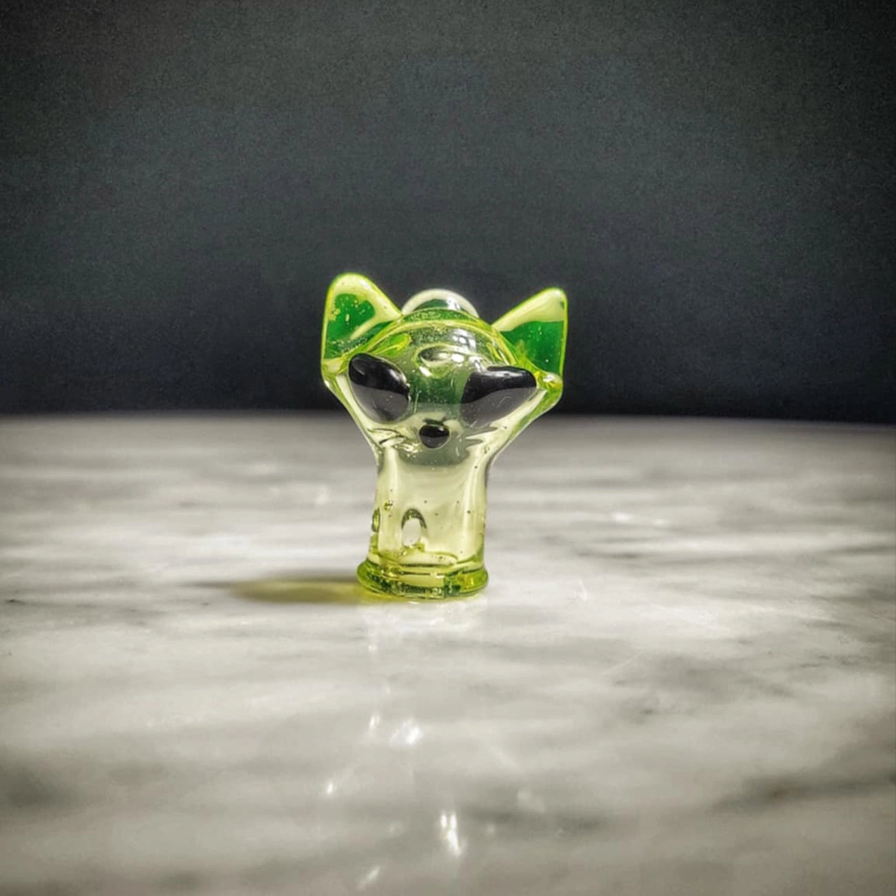 "UV Alien Kitty #1" Puffco Pivot Tip By Cici Kitty Glass