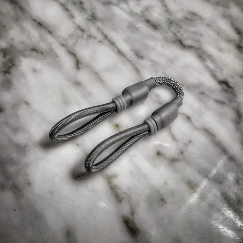 "Crushed Silver UV" Nexus Tuff Tether