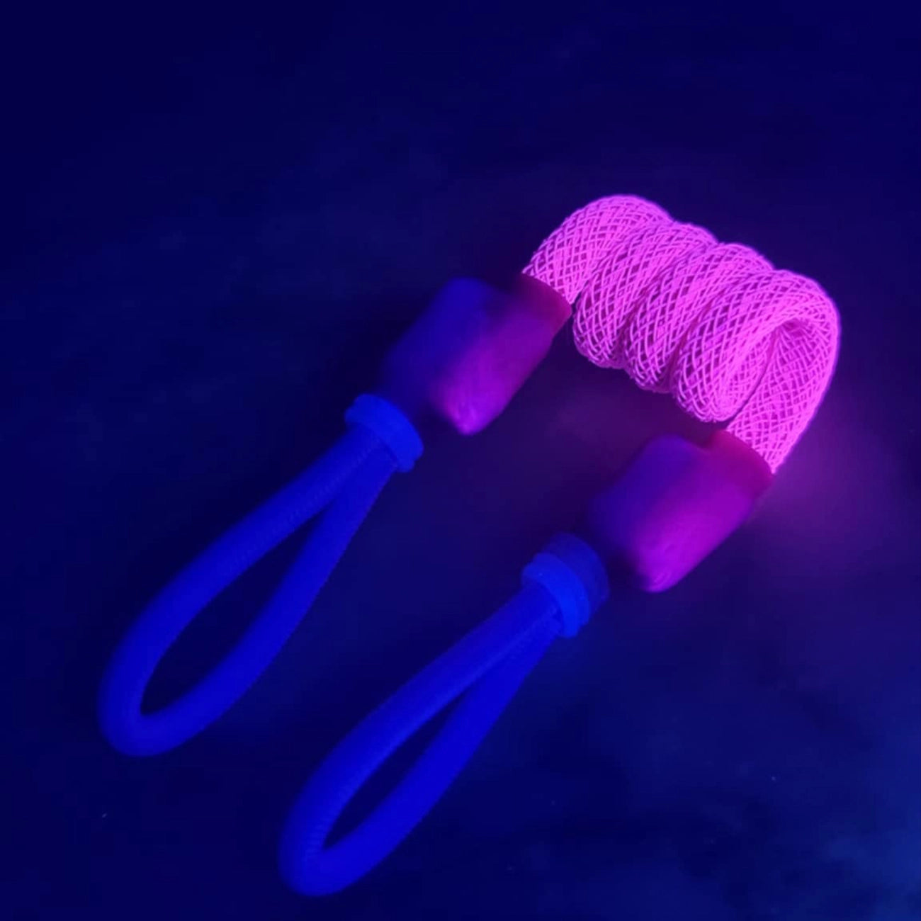 "UV Pink Peep" Multi-E-Rig Tuff Tether