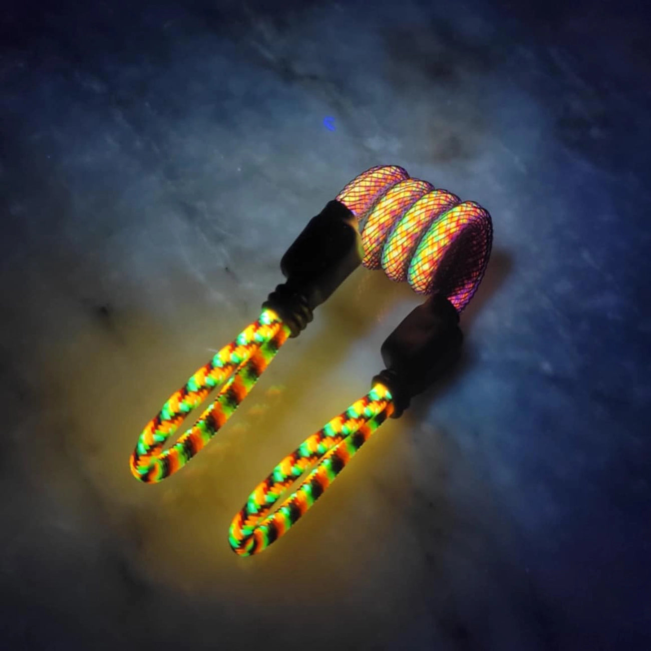 "Pride Beam UV" Multi-E-Rig Tuff Tether