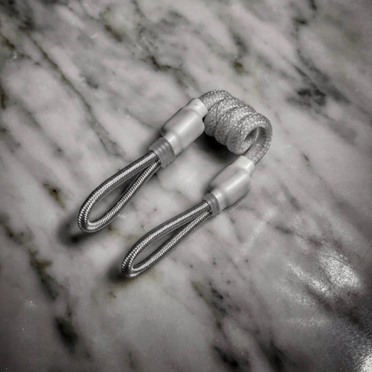 "Selenite UV" Multi-E-Rig Tuff Tether