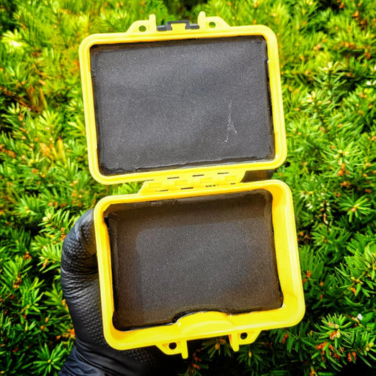 "LE Yellow & Teal Cat Koozie" Freezeable Case By Terp Koozie