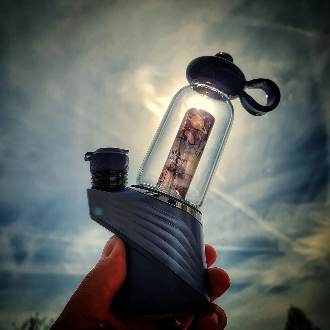 "Alien Water Bottle" Puffco Attachment