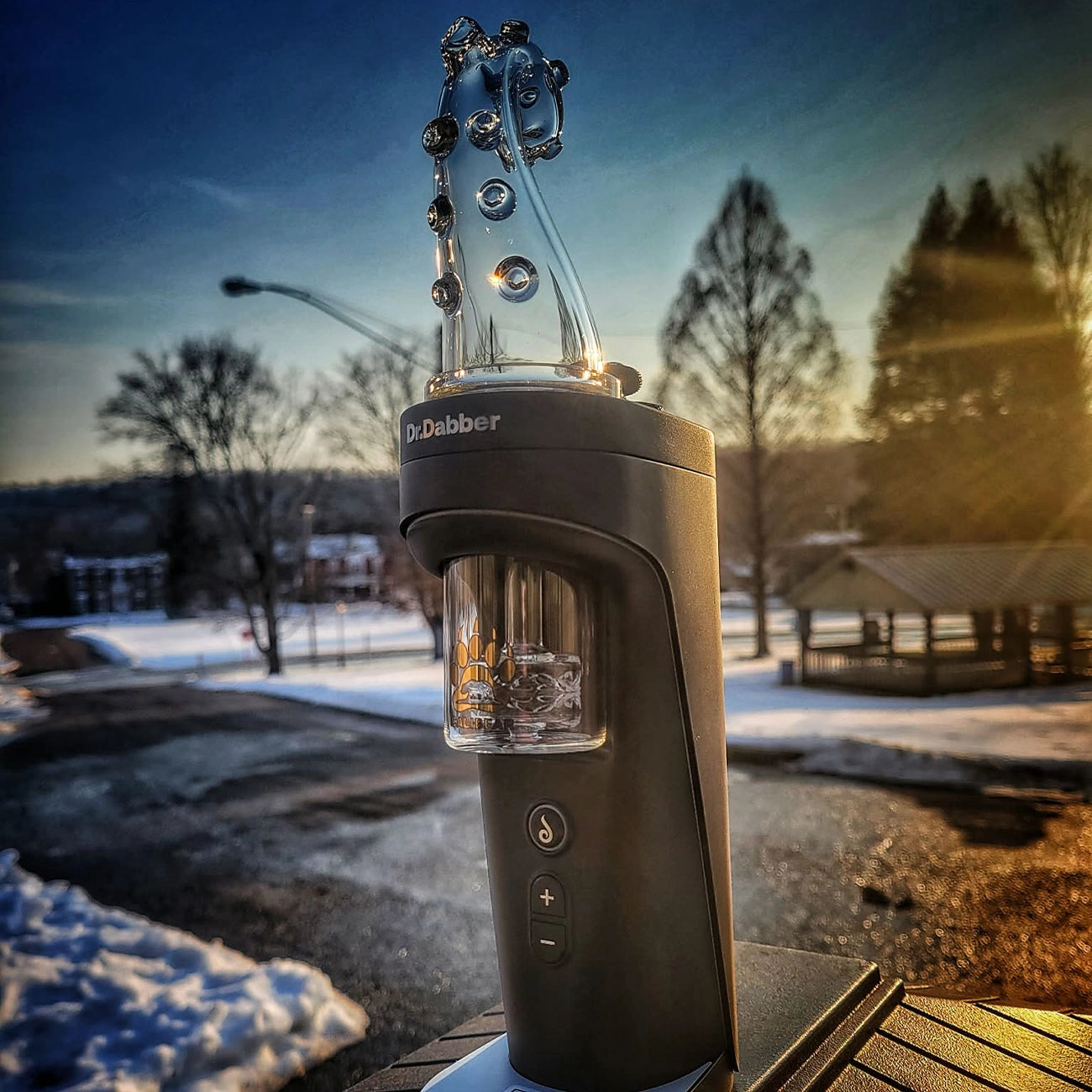 "Octopus Tentacle" Dr. Dabber Switch 2 Attachment By Calibear Glass