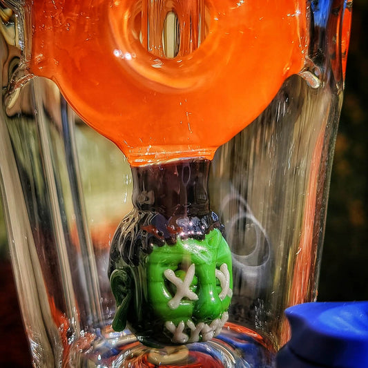 "Exo Shrunken Head Cup" Puffco Attachment By Yarbi Glass