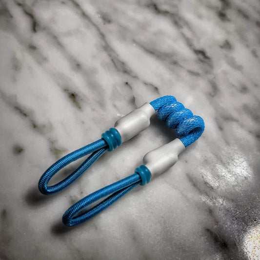 "Crystal Sea Blues UV" Puffco Pivot Tuff Tether