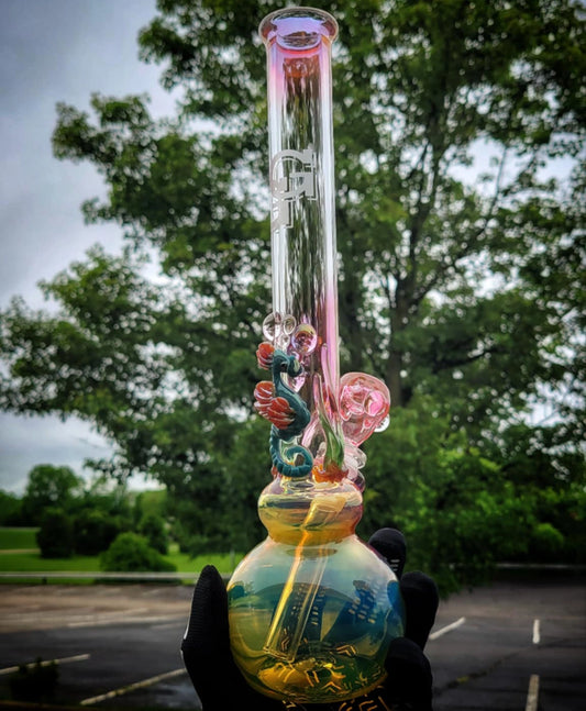 "Seahorse" Double Bubble Waterpipe By Grinder Glass