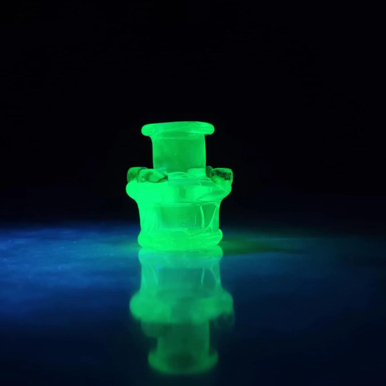 "UV Super Green Illuminati Rook" Puffco Pivot Tip By JEBB Glass