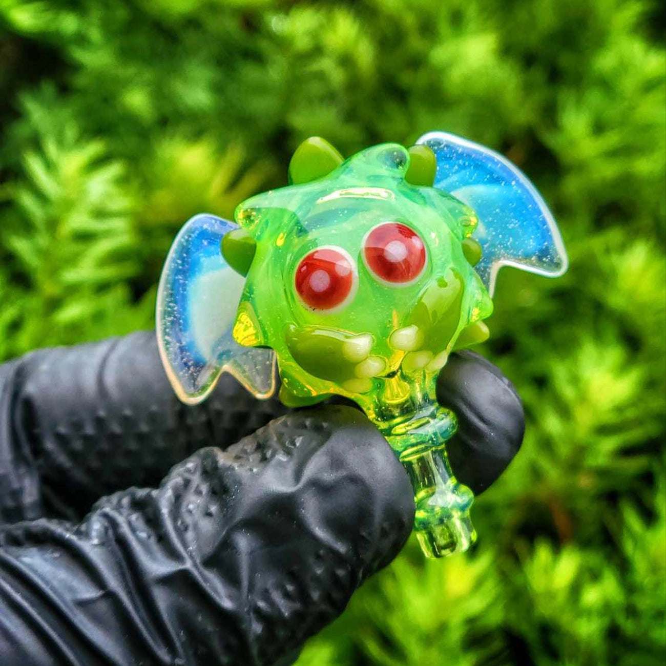 "Slyme Winged Kushriboh" Dani Girl Glass Joystick Cap