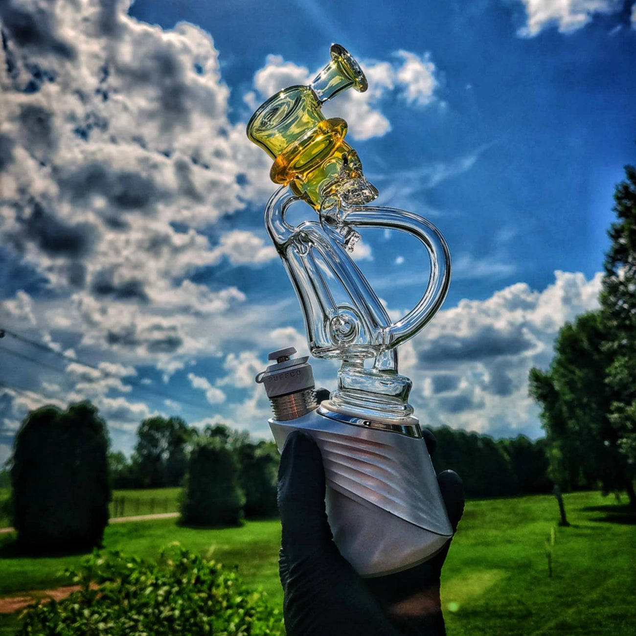 "Top Hat Skully #1" Puffco Recycler By Weil Glass