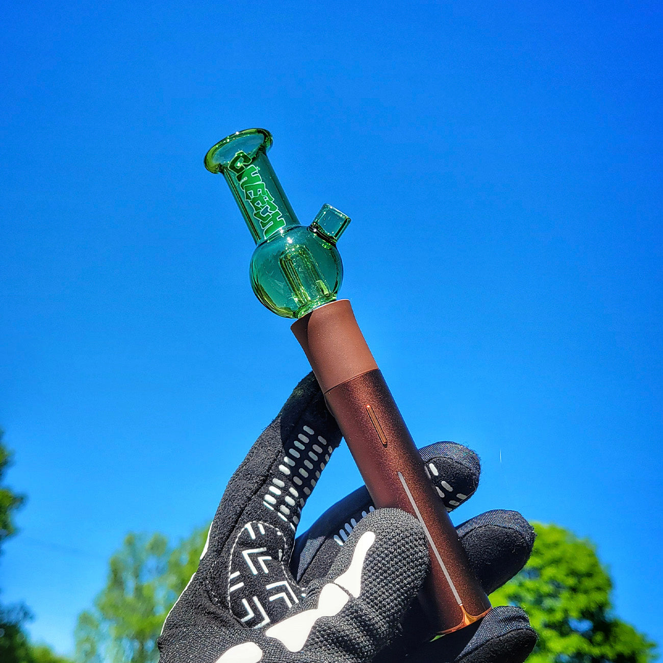 "Green Playful Beaker" Pivot Tip By Cheech Glass