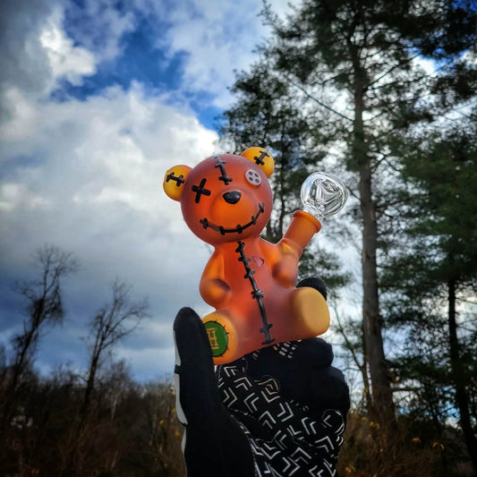 "Scare Bear" Waterpipe By Hemper Glass
