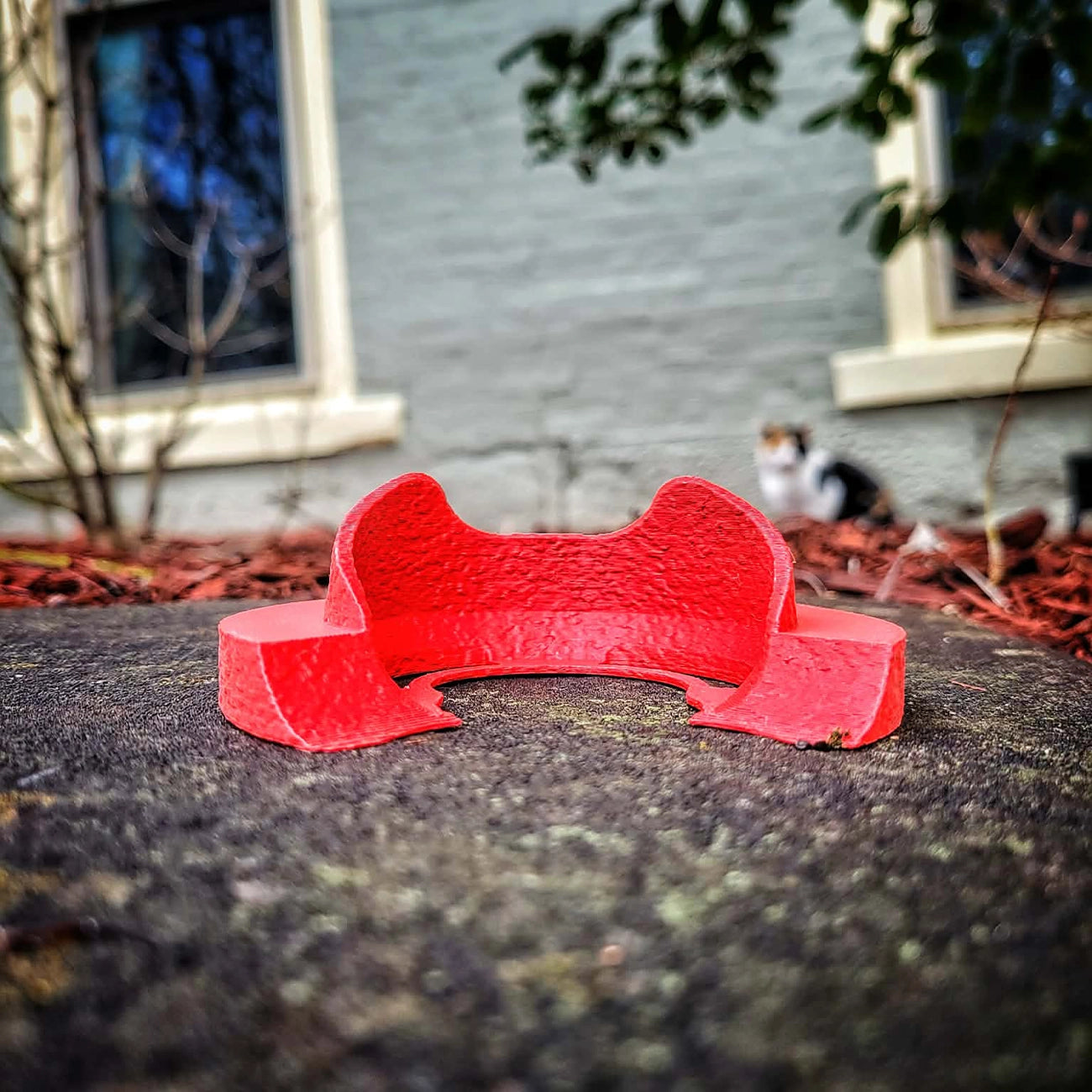 "Red Landing Pad" Peak Pro Stabilizer Base By Finn Glass